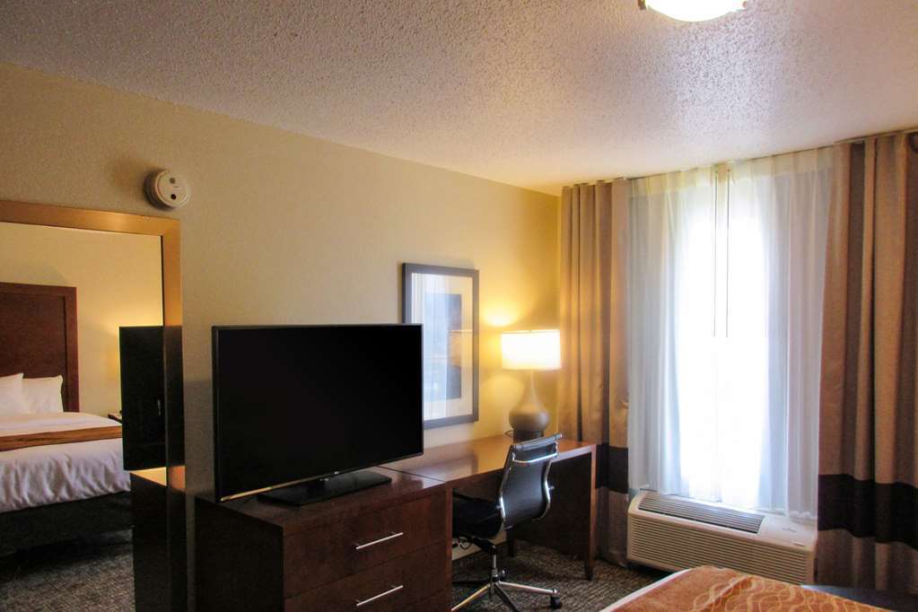 Comfort Inn Dekalb - Adjacent The University Zimmer foto